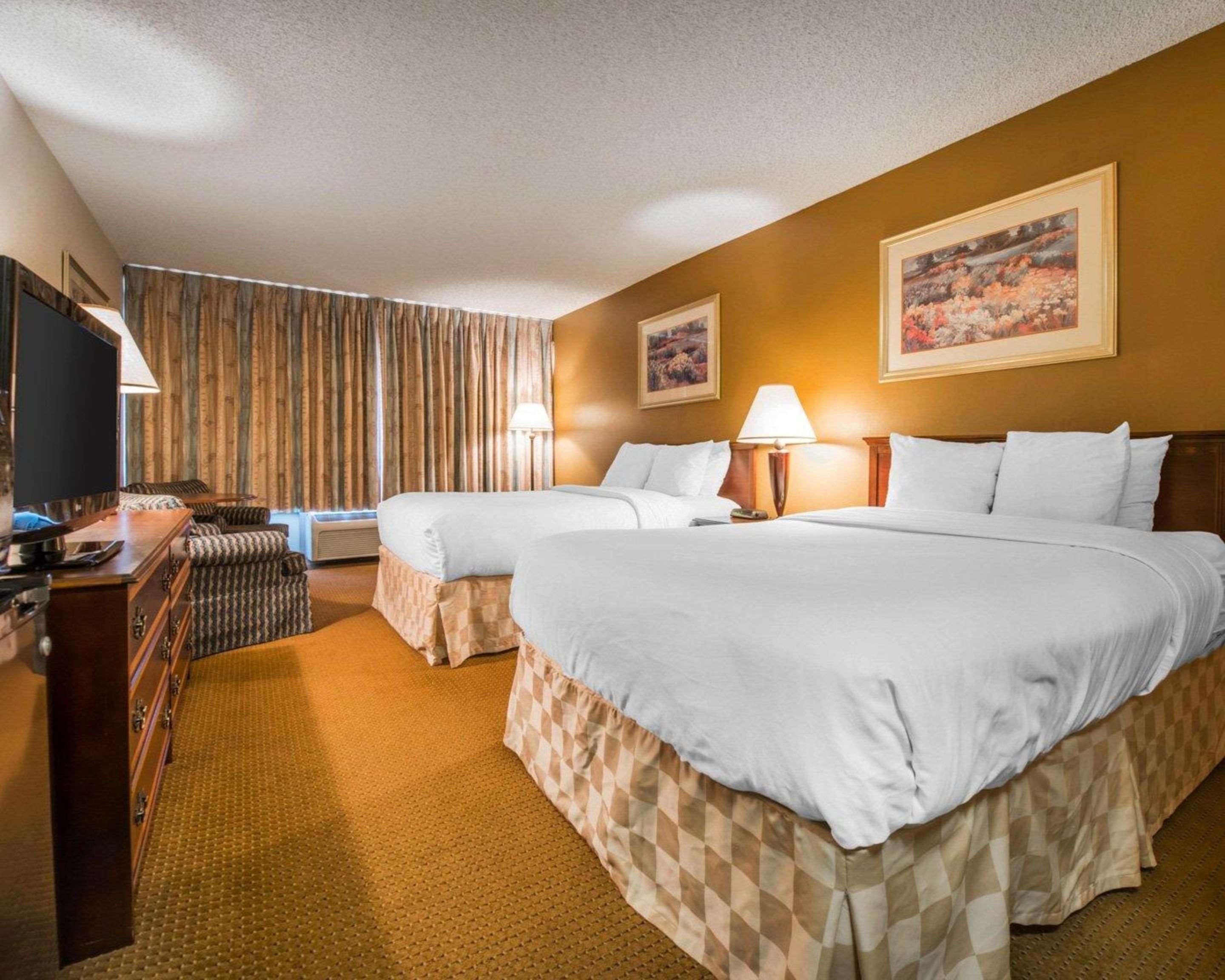 Clarion Inn And Events Center Pueblo North Kültér fotó