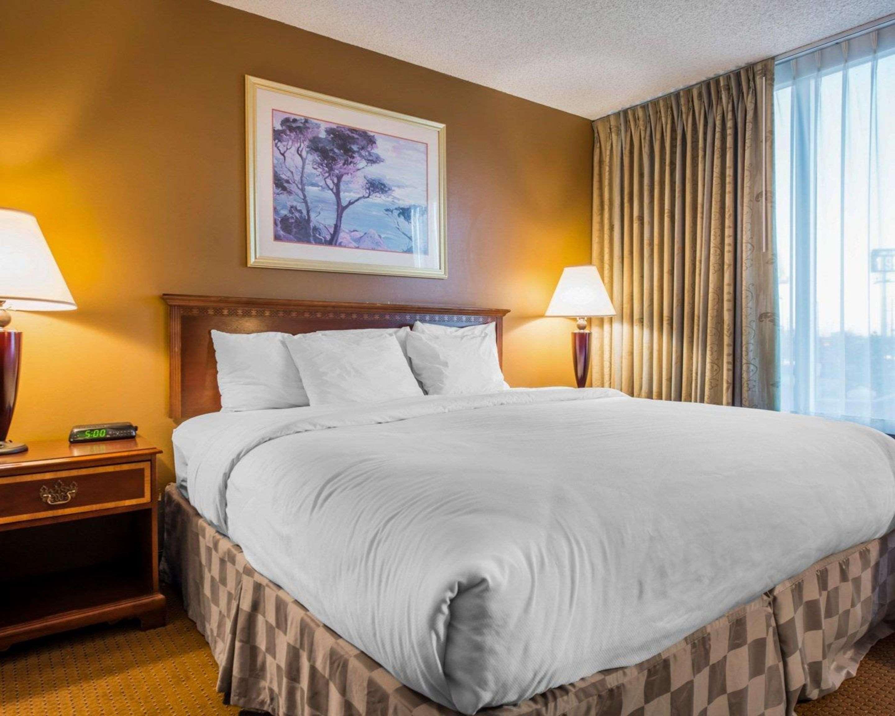 Clarion Inn And Events Center Pueblo North Kültér fotó