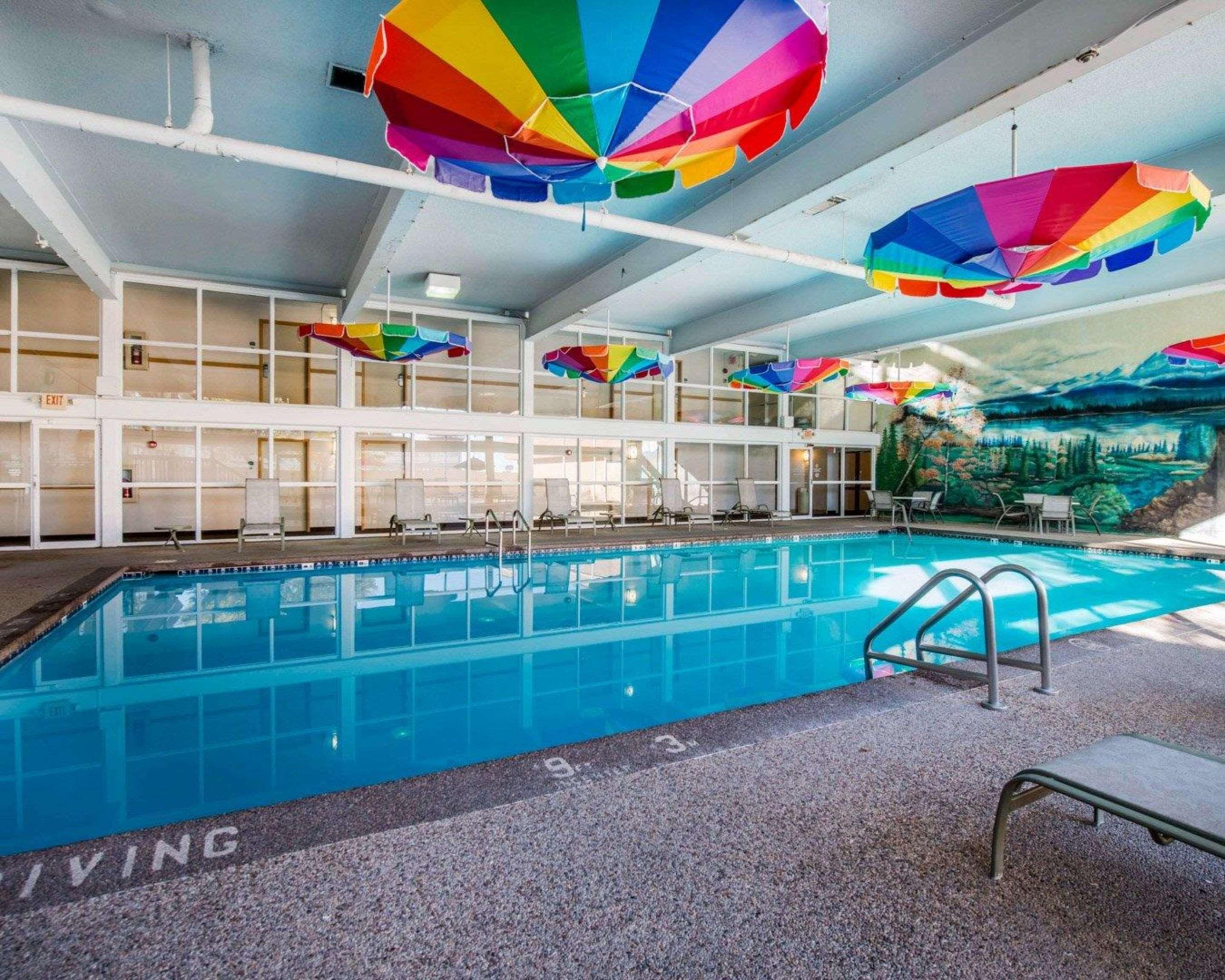 Clarion Inn And Events Center Pueblo North Kültér fotó